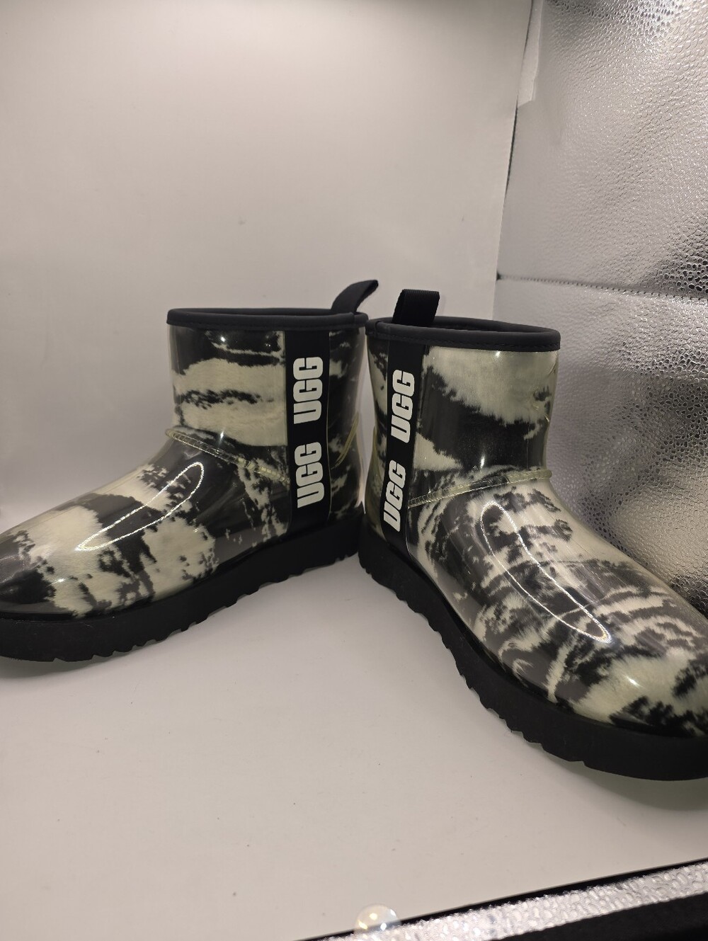 New- UGG Women's 7 Classic Clear Marble Waterproof Ankle Boots Rain ( No Box ) - Picture 3 of 7